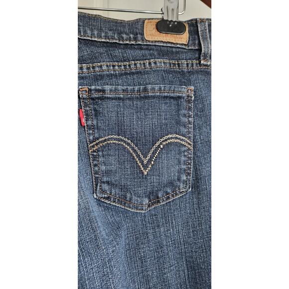 Levi's 515 Womens Jeans Blank Tab Size 10 S/C Mid Rise Bootcut Medium Wash - Picture 3 of 8